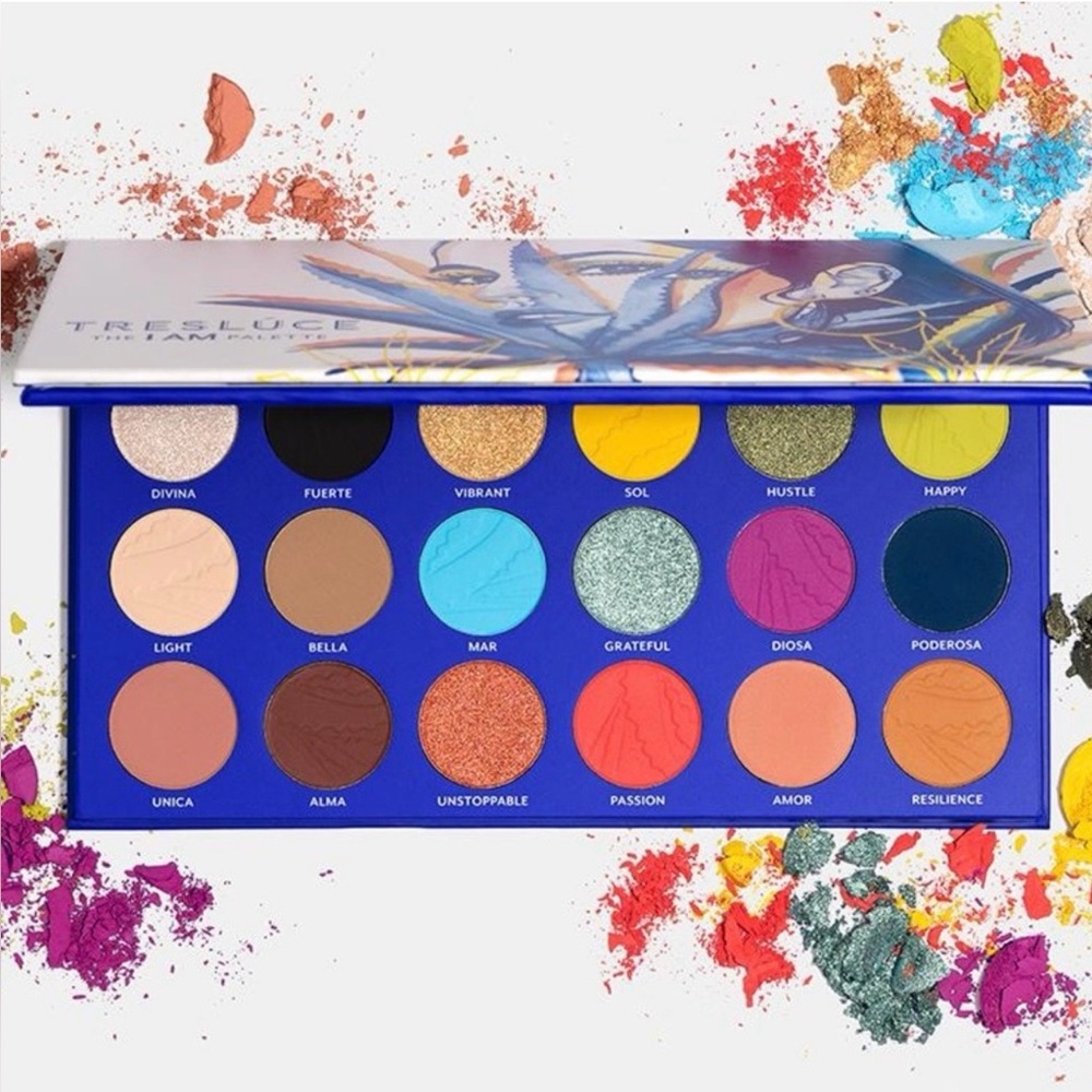 NEW Treslúce Beauty "I Am" Eyeshadow Palette - 18 Pigment Rich Colors